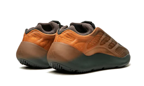 ADIDAS YEEZY 700 V3 COPPER FADE - Image 3
